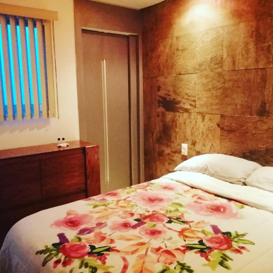 Pule Pule Hostal Boutique Guadalajara Ngoại thất bức ảnh
