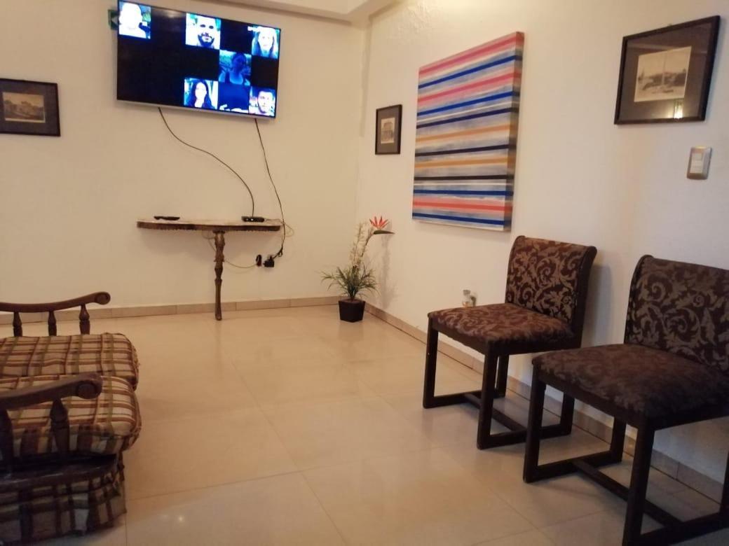 Pule Pule Hostal Boutique Guadalajara Ngoại thất bức ảnh
